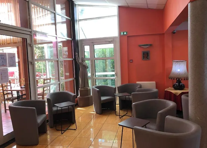 Logis Restaurant Saint Augustin Otel 2*