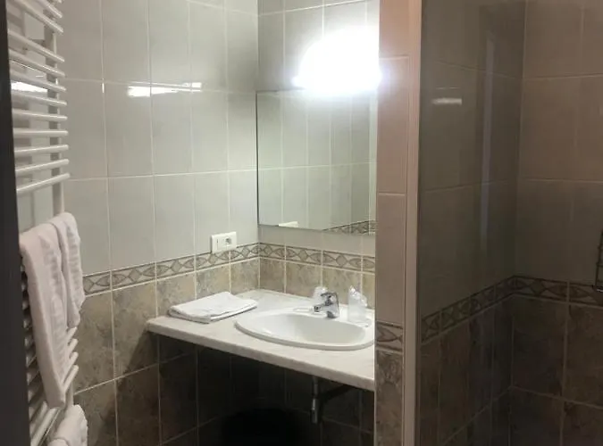 Logis Restaurant Saint Augustin 2* Mittelbronn